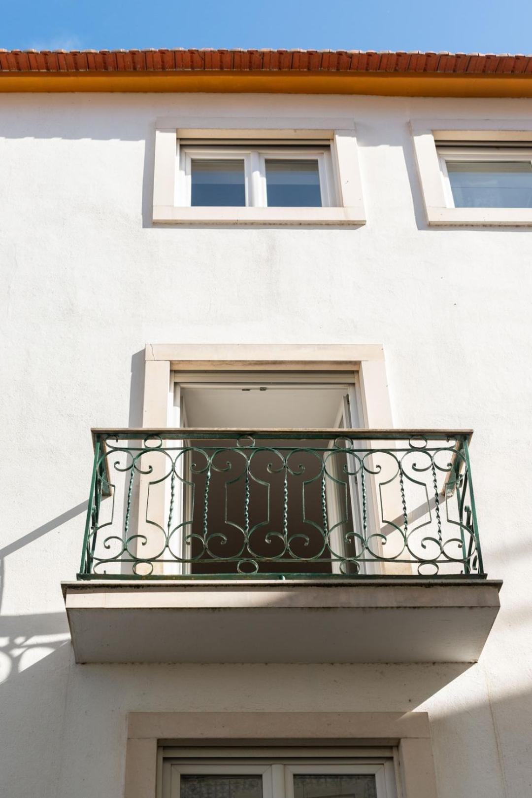With A Cozy Private Terrace Specially At Night Apartment *