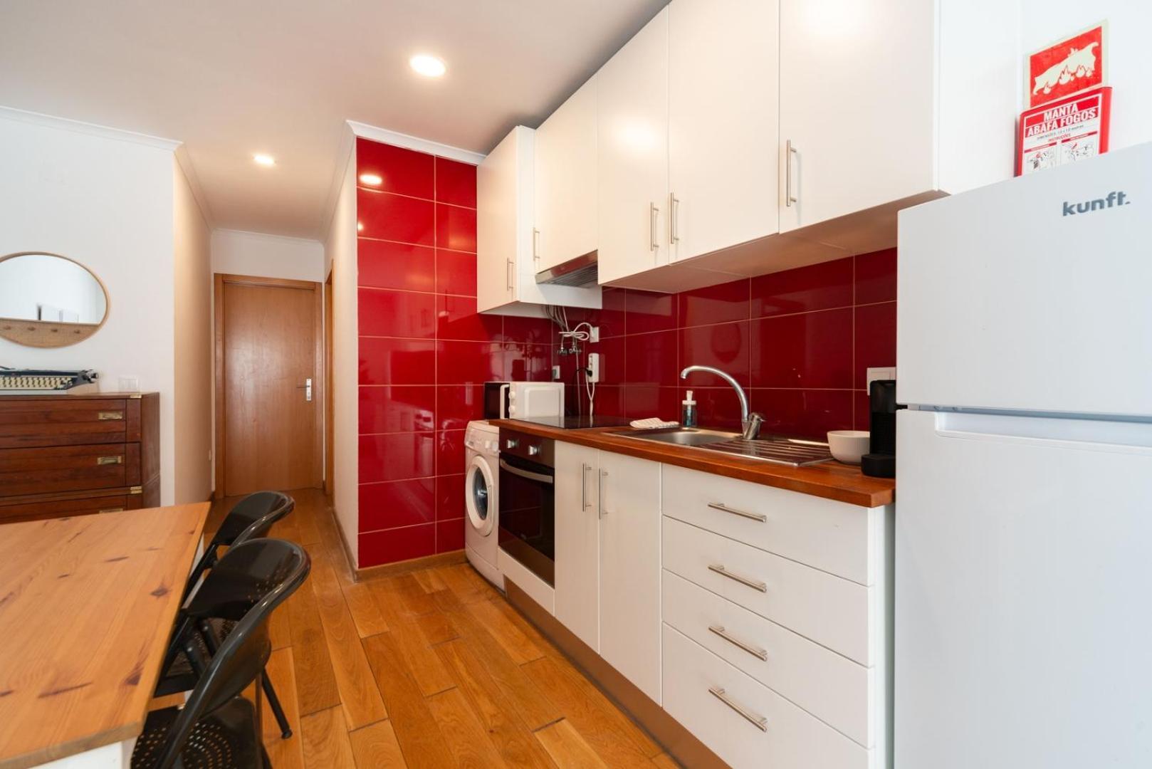 Apartment With A Cozy Private Terrace Specially At Night Lisbon