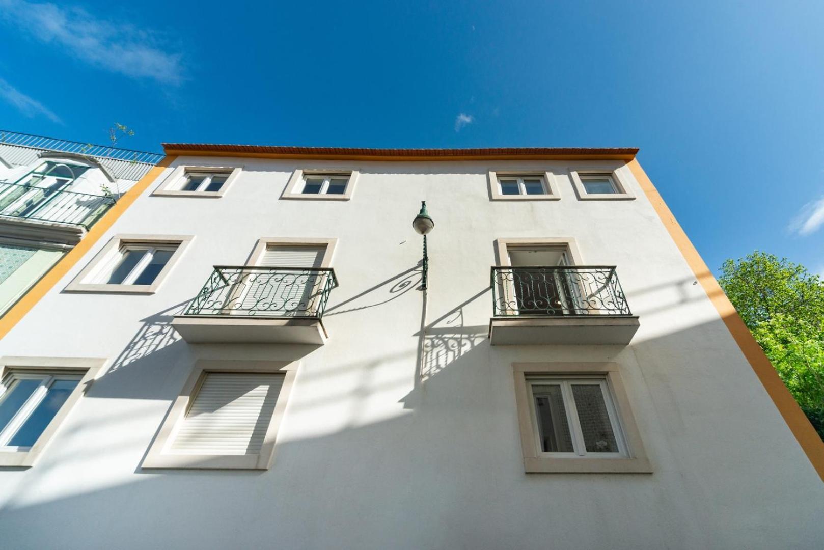 With A Cozy Private Terrace Specially At Night Lisbon